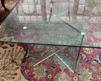 Longe heavy glass coffee table 
