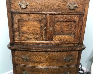 antique chest of drawers