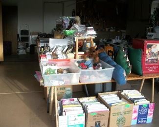 BOXES OF FREE KNITTING MAGAZINES