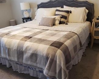 Kind size bed
Beautiful Velvet grey headboard with silver studs
Rails included