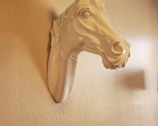 White horse head 17x17