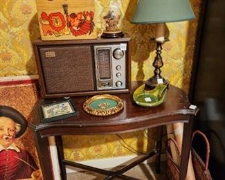 Vintage piscesFront bedroom