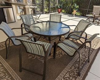 Patio dinette set w/6 chairs