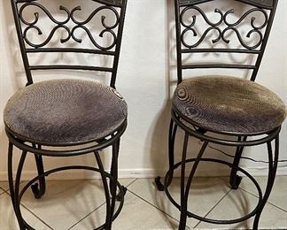 Swivel Bar Stools