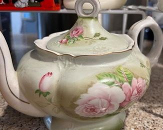 Vintage Lefton Musical Teapot