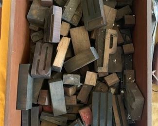 Wood Type ( print ad style ) 