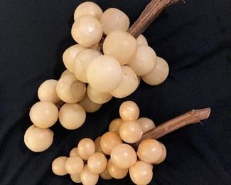 Alabaster Grapes
• 13 1/2” • $75
• 9 1/2” • $45