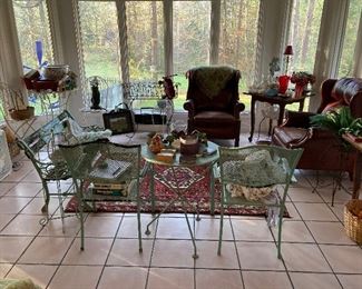 Sun Room • Vignette