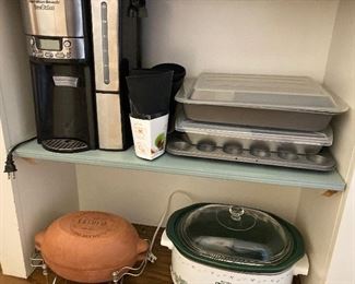 Kitchen Ware • Vignette