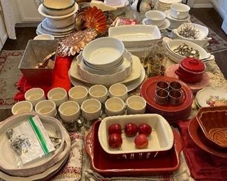 Kitchen Ware • Vignette