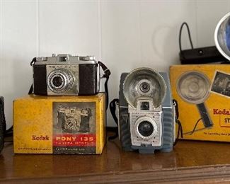 Antique Cameras 