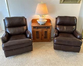 Pair of Leather Recliners 