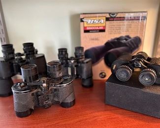 Binoculars 