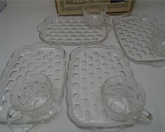 Vintage Federal Glass Yorktown Snack Set Original Box Four Cups and Four Plates