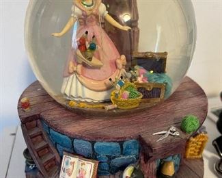 Cinderella water globe