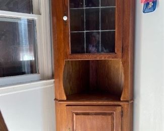 corner curio cabinet