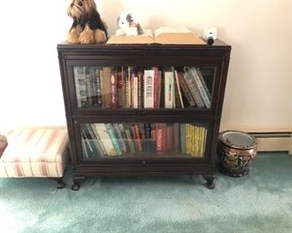 Stacking book case 