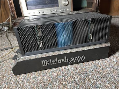 Lot 1   6 Bid(s)
High End McIntosh 2100 Solid State Power Amplifier