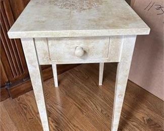 Lot 121   1 Bid(s)
Hand Crafted and Painted side table w/drawer