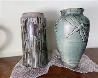 Lot 156   14 Bid(s)
2 Pottery Dragonfly Urn 11"