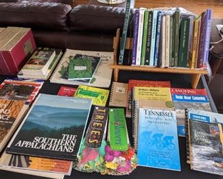 Backpacking / hiking & nature guides