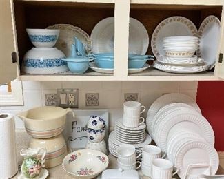 Pyrex bowls, McCoy, Corelle, Oneida dishes