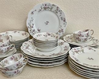 Haviland Limoges Pink Floral Scalloped Gold Edge Antique Dishes - Plates, Side Plates, Bowls, Saucers, Cups