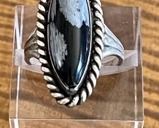 Vintage 1950's Navajo Snowflake Obsidian Sterling Silver Ring Size 9 (as Is)  - Total Weight 9.6 Grams 