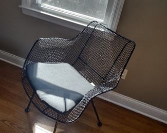 Woodard Sculptura Chair