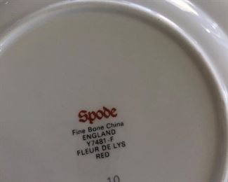 Spode Fleur De Lys Red china service