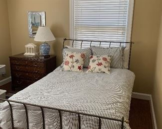 Full iron sleigh bed