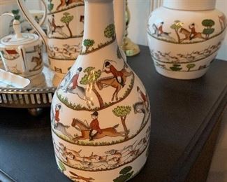 Hunting Scene wine bottle