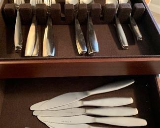 Gourmet settings Brushed nickel flatware