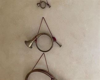 Set of 3 brass horns