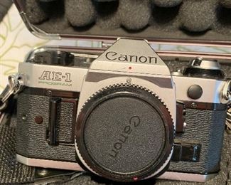 Canon AE-1