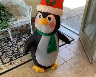 Inflatable penguin 