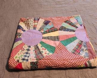 Quilted pillow