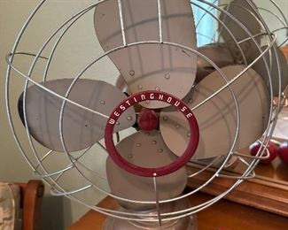 Westinghouse fan
Vintage antique fan 