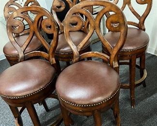 Really nice barstools wood and leather!