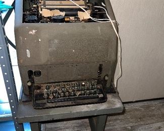 WORLD WAR 2 Telatype Type Writer With Stand