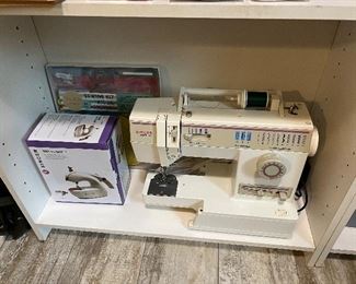 Singer Sewing Machine