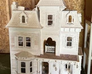 Large Vintage DollHouse