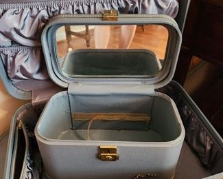 Starline Luggage 3 pc set