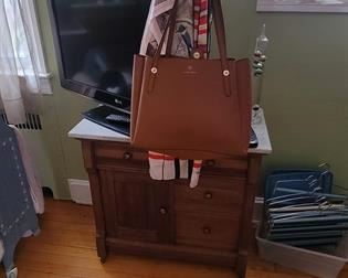 Purses, hangers, wash stand