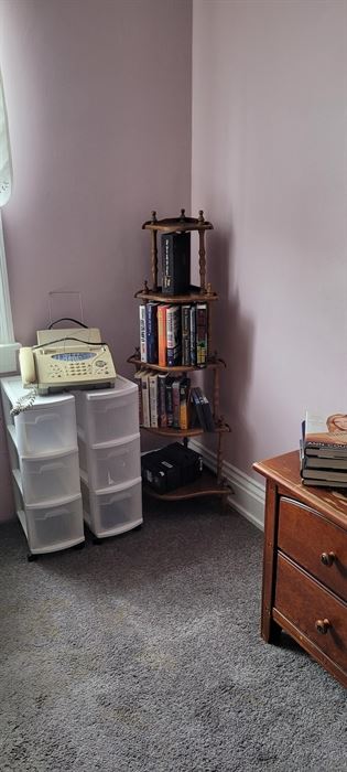 Storage, Corner bookcase