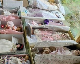 Madame Alexander collectible Dolls