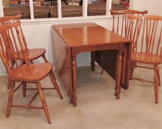 Drop Leaf Dining Room Set