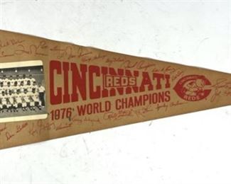 1976 Cincinnati Reds World Champions Flag Signed by Team 