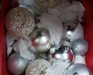 Plastic ornaments, various colors available