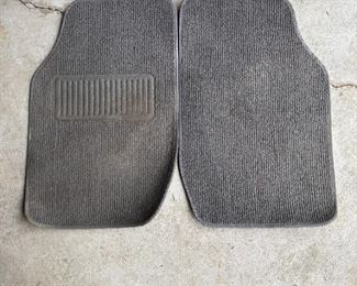 Pair of front seat car floor mats, some wear 16"W